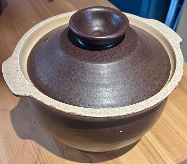 Preview of the first image of Vintage brown ceramic casserole with lid.