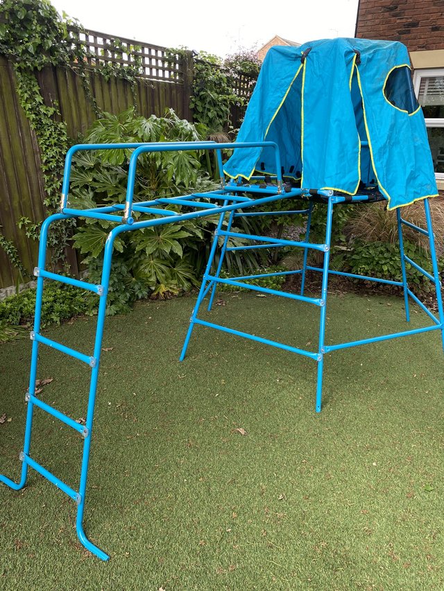 Preview of the first image of Climbing frame and monkey bars tent.
