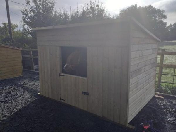 Image 9 of 7ft x 5ft x 5'6'' field pony shelter