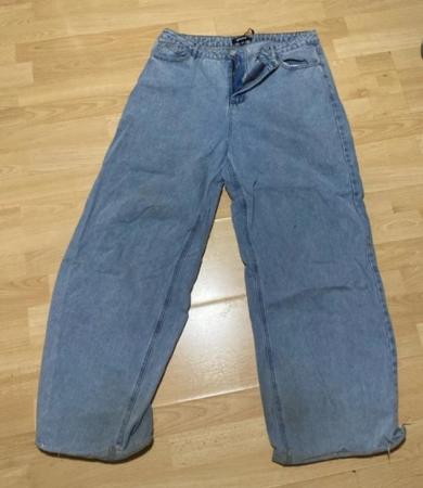 Image 2 of Wide legged missguided jeans