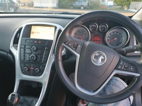 Image 2 of Vauxhall Astra 2012 Reg, newly serviced, drives smoothly.