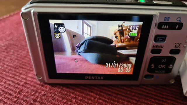 Image 2 of Pentax Optio W60 10mp waterproof digital camera