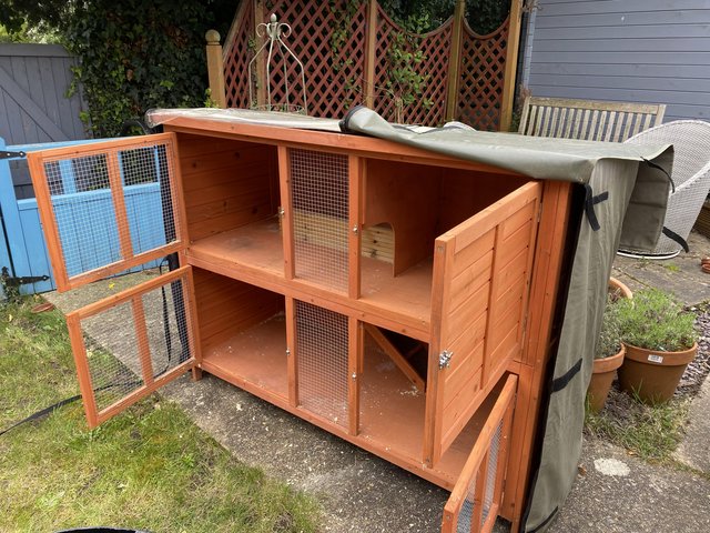 Preview of the first image of Rabbit/Guinea pig hutch.