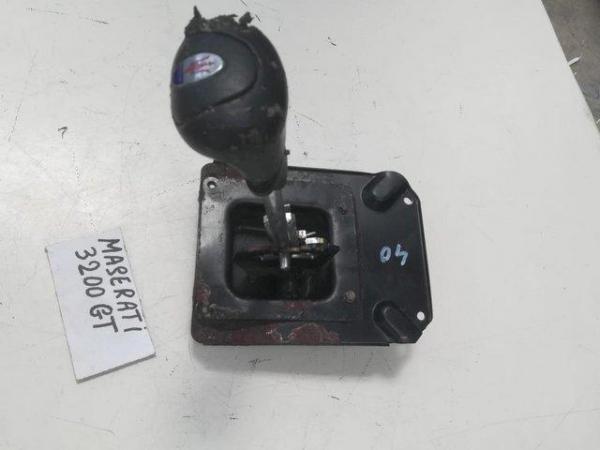 Image 2 of Automatic gearbox lever Maserati 3200 GT