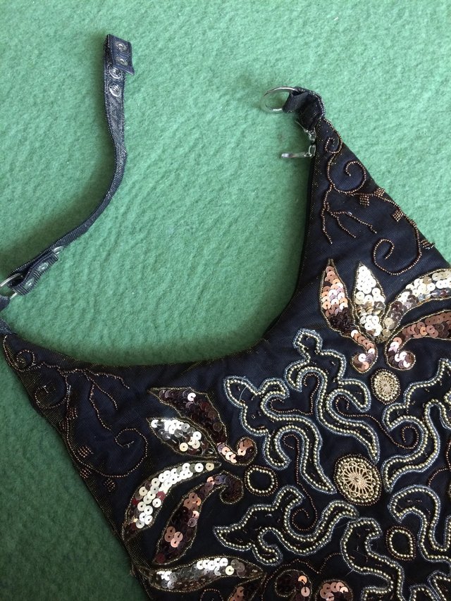 Preview of the first image of BEAUTIFUL BEADED BOHEMIAN BAG.