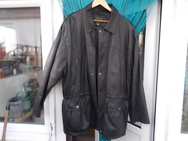 Image 3 of Lakeland real leather black 3/4 length jacket/coat size 44