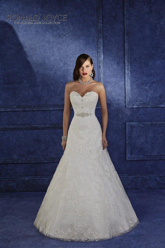 Preview of the first image of wedding dress from Ronal Joyce.