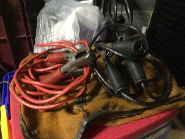 Preview of the first image of Very heavy duty jump leads. Very good condition..
