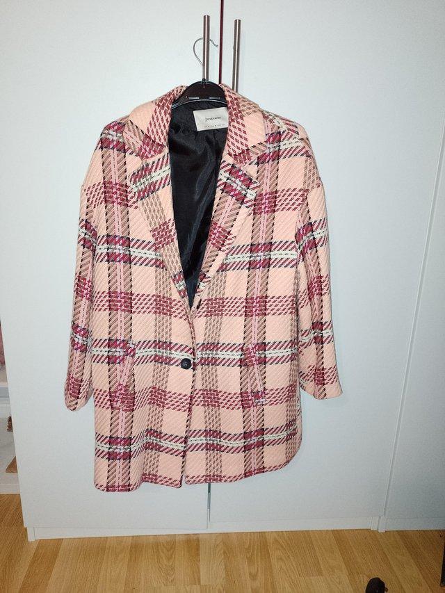Preview of the first image of Ladies winter coat great condition.