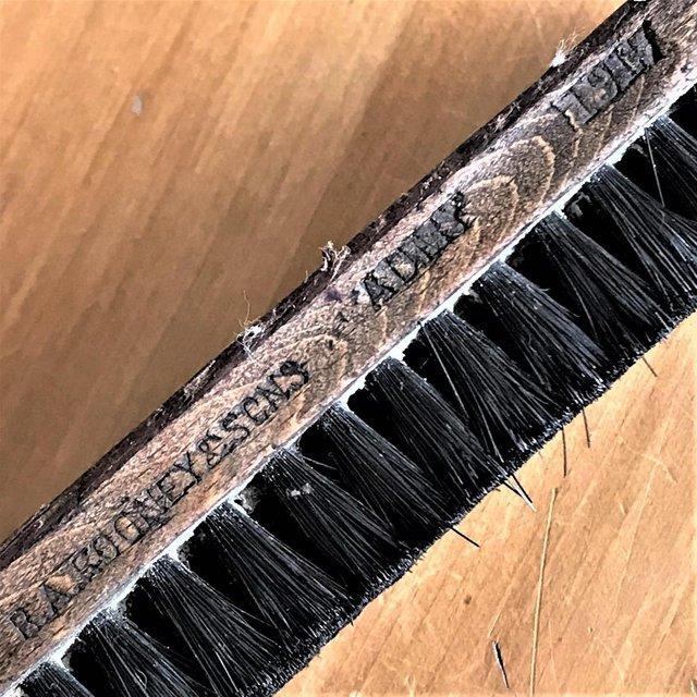 Preview of the first image of Militaria. Antique 1917 Admiralty (ADMY) shoe shine brush..