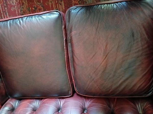 Image 1 of Small 2 seater chesterfield sofa in red leather