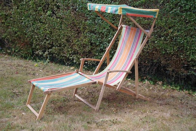 Image 3 of Vintage wooden deck chair with leg rest and canopy