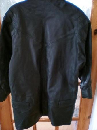 Image 2 of BLACK REAL LEATHER 3/4 COAT - JACKET Size 12/14 – Pre-owned