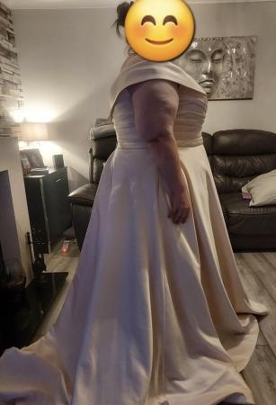 Image 5 of Heavenly Bodies rose champagne satin wedding dress size 32