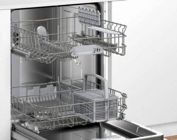 Image 3 of Bosch Integrated dishwasher