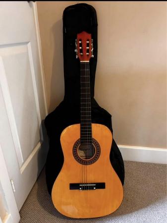 Image 2 of Acoustic guitar with 3 beginners books & debut +grade 1 book