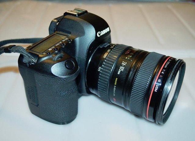 Preview of the first image of Canon 5D Mk2 body, good condition.