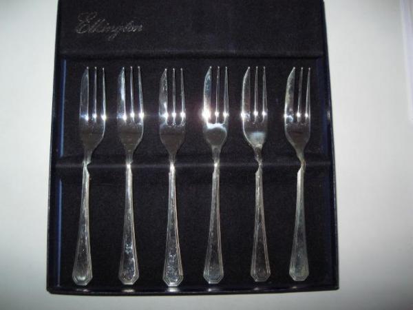 Image 2 of Cake / Pastry Forks