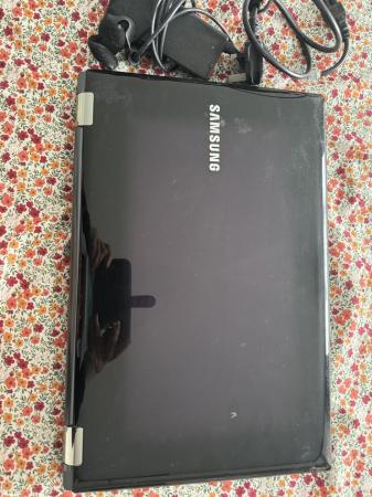 Image 2 of Samsung 17.5 inch windows laptop