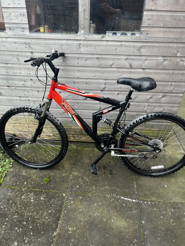 Adult mountain bike Apollo fs26 - £60