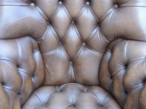 Image 16 of Chesterfield Directors Chair (UK Delivery)