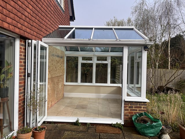 Preview of the first image of Good condition conservatory.