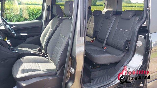 Image 15 of 2018 Ford Tourneo Connect Titanium Automatic Wheelchair Car