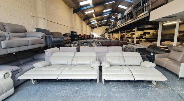 Image 9 of La-z-boy Raleigh grey leather electric 3+2 seater sofas