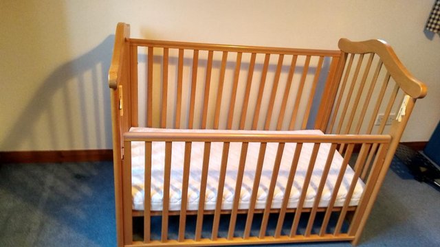 Image 3 of Cossato cot/toddler bed with John Lewis premium fibre mattre