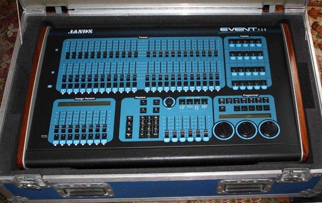Image 2 of Jands Event 408 Lighting Desk in good condition