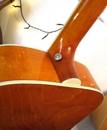 Image 4 of EPIPHONE Dove Studio Immaculate elec acoustic