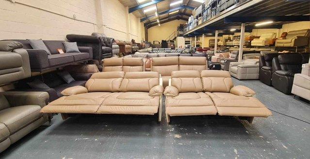 Image 8 of La-z-boy Raleigh cream leather 3+2 seater sofas