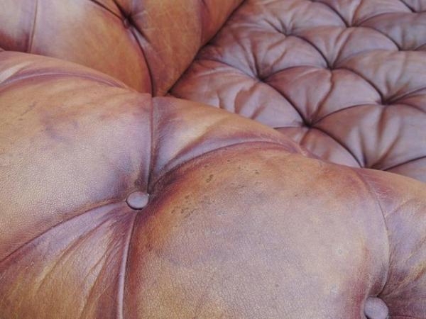 Image 13 of Chesterfield Tetrad Oskar Sofa (Delivery)