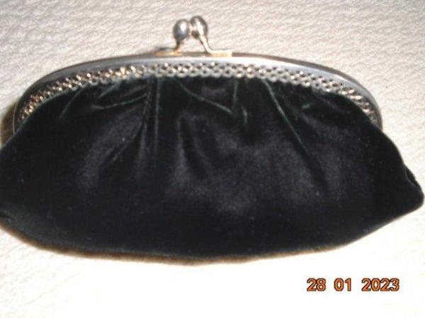 Image 2 of Black velvet vintage handbag with "gold" chain strap & clasp