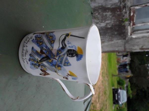 Image 1 of Royal Windsor mug Humphrey de Bohum
