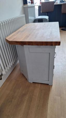 Image 1 of TV stand Solid wood oak top