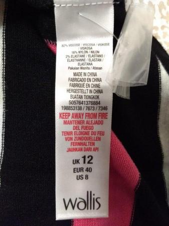 Image 5 of New Wallis Multicoloured Knit Jumper Size 12 Black Pink Grey