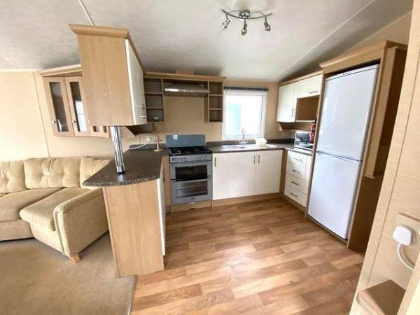 Image 2 of 2009 Willerby Granada For Sale on Riverside Park Oxfordshire