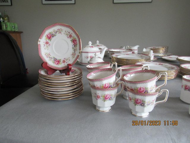 Preview of the first image of QUEENS BONS CHINA, RICHMOND DESIGN, PRISTINE CONDITION.