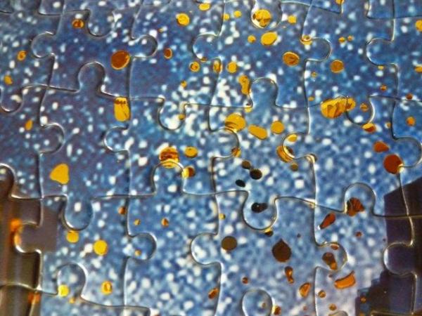 Image 4 of “Starry Night” 1000 piece Jigsaw