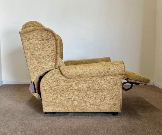 Image 15 of PETITE ELECTRIC RISER RECLINER GOLD CHAIR ~ CAN DELIVER