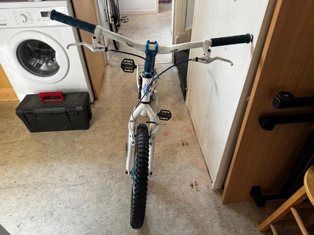 onza rip 20" trials bike - £170