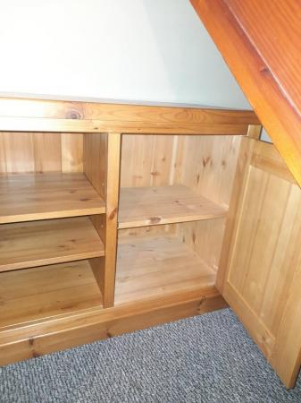 Image 2 of Solid wood tv cabinet/cupboard