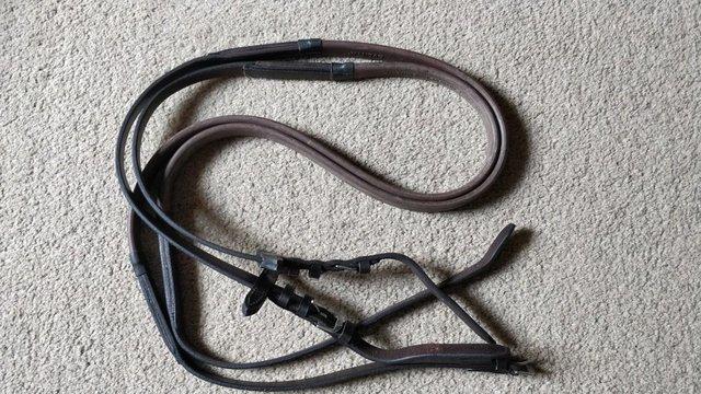 Image 1 of EQUUS EVENTA BROWN LEATHER REINS FULL LIKE NEW