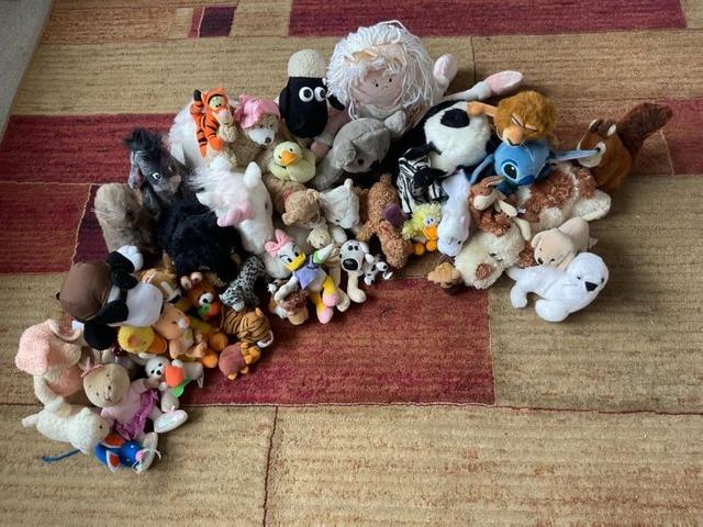 Preview of the first image of 43 Cuddly toys for sale, in good condition..