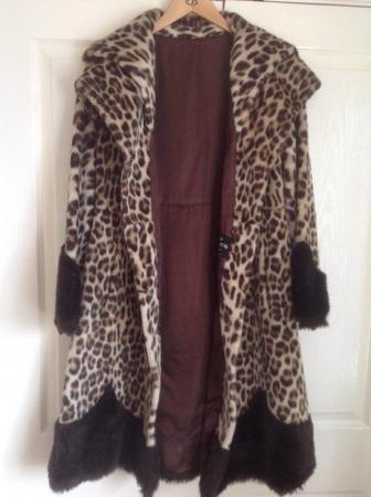 Image 2 of Leopard design print faux fur coat