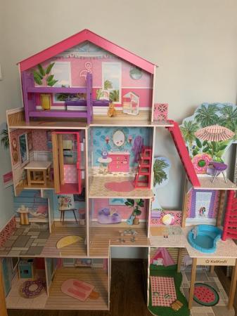 Image 2 of Dolls house kidcraft Costco