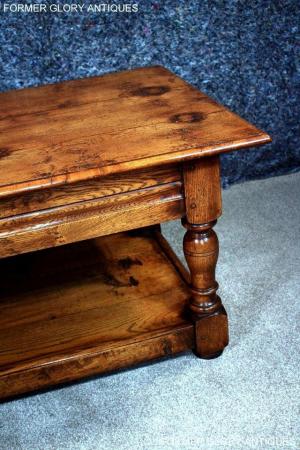Image 4 of A TITCHMARSH & GOODWIN STYLE SOLID OAK POTBOARD COFFEE TABLE