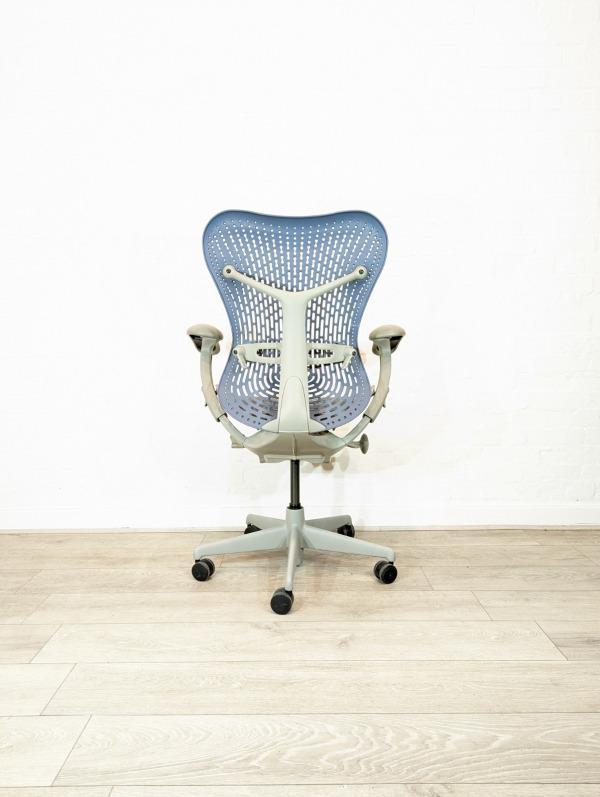 Preview of the first image of Herman Miller Mirra blue/Grey - rrp £989.