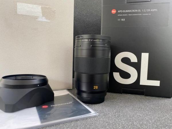 Image 3 of Leica 28mm F2 APO SL lens Mint- Boxed